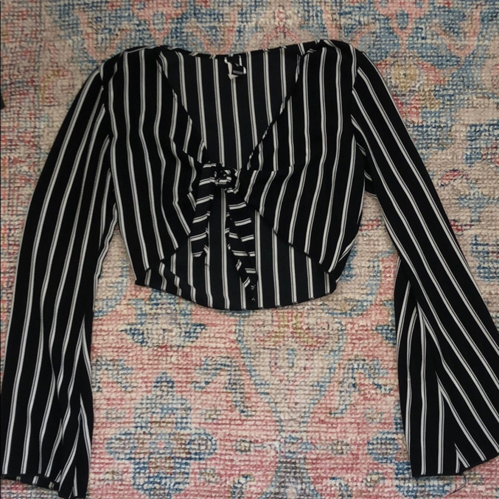 Black and white tie top